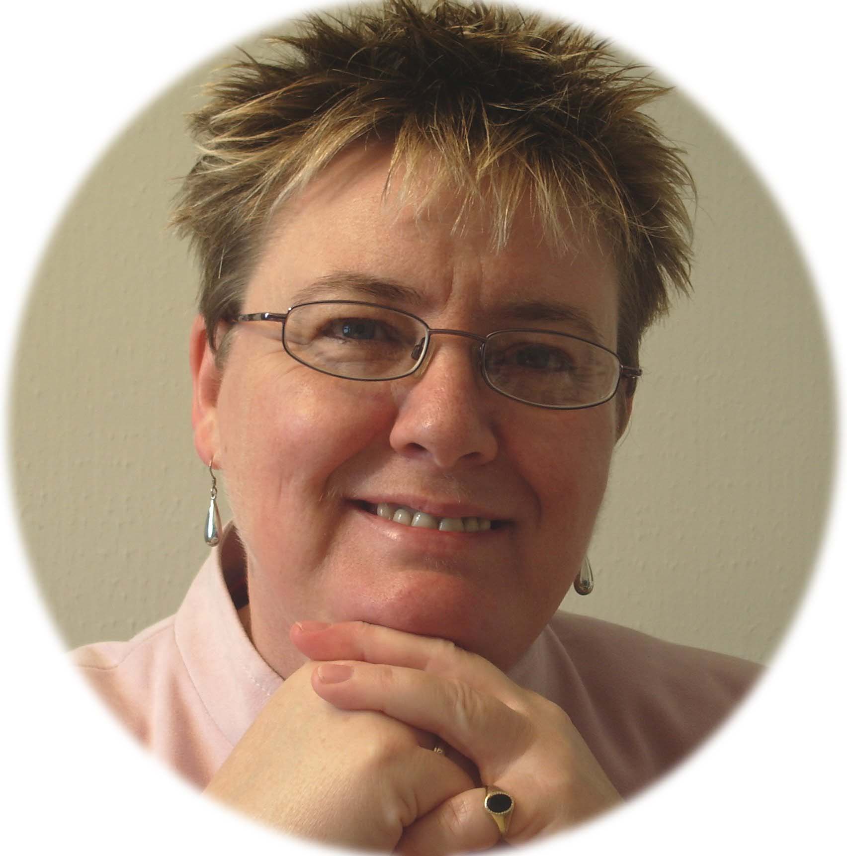 Photograph : Margaret Collins, professional coach, graduate of CoachU, Master Practitioner of NLP